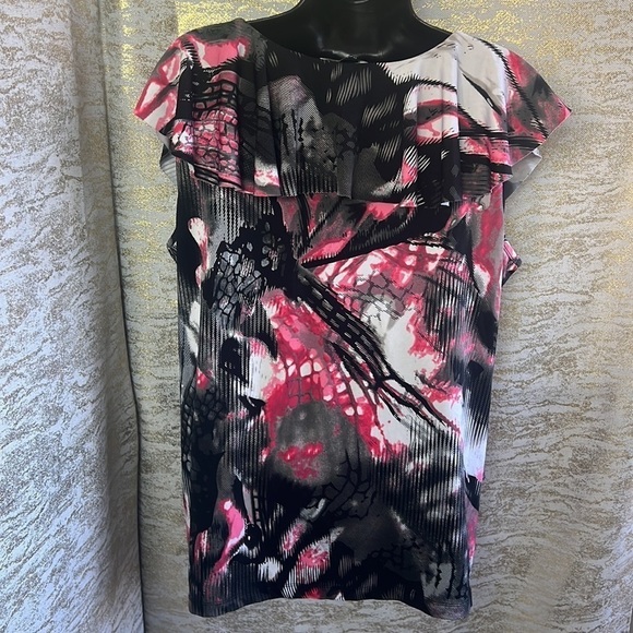 Reitmans Pink/Black And White Ruffle Front Top Size XL - Picture 7 of 13